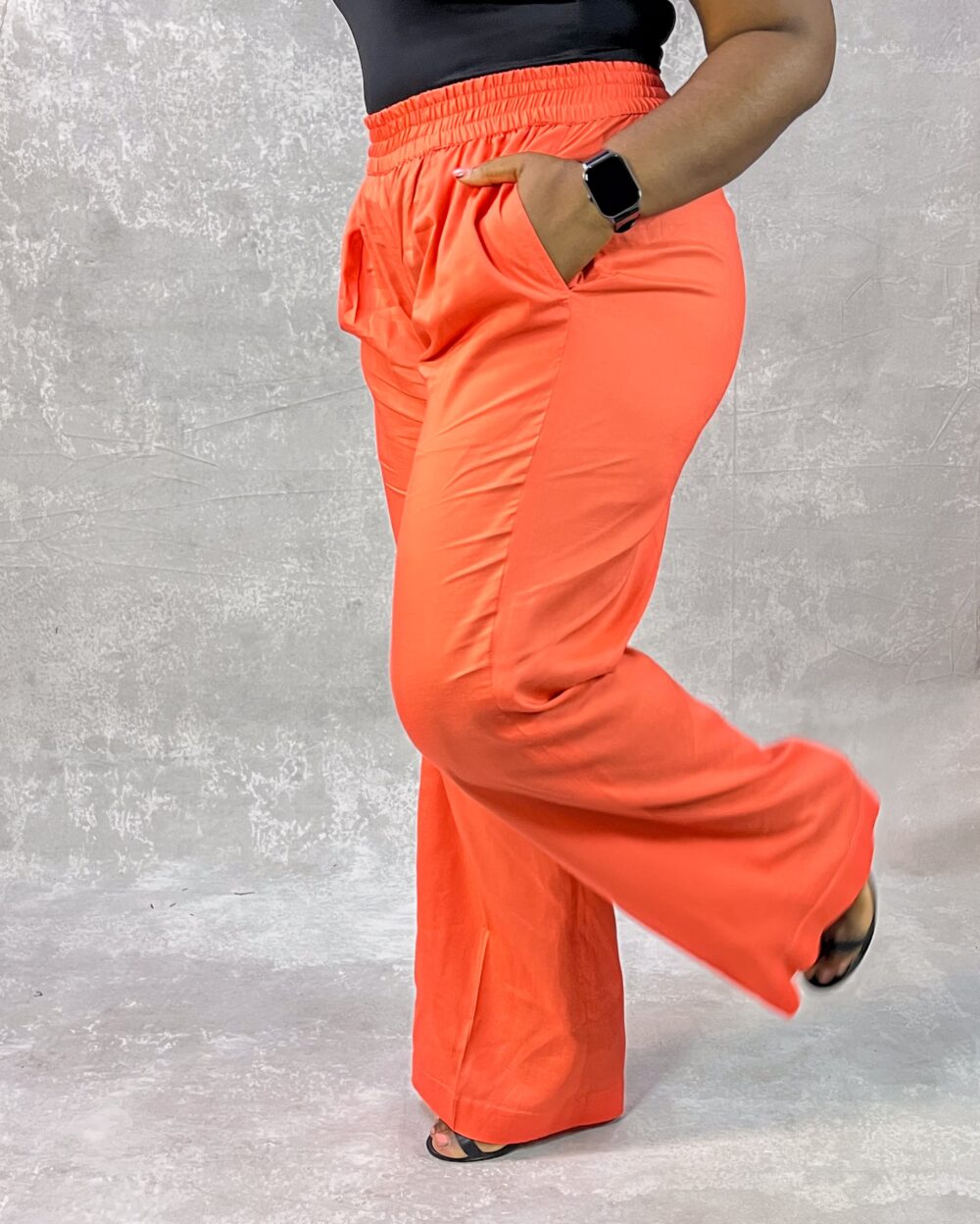 Coral Straight Linen Pants - Image 4