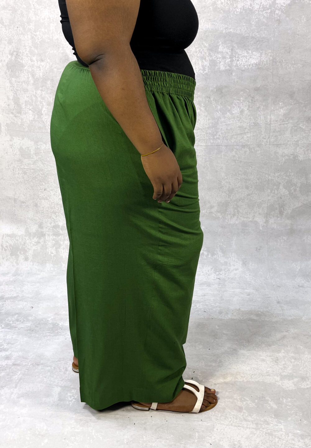 Green Straight Linen Pants - Image 3